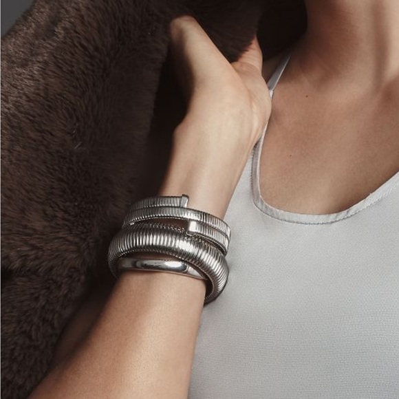 Anthropologie Pave Ribbed Cuff Bracelet NWT Silver - Picture 4 of 4